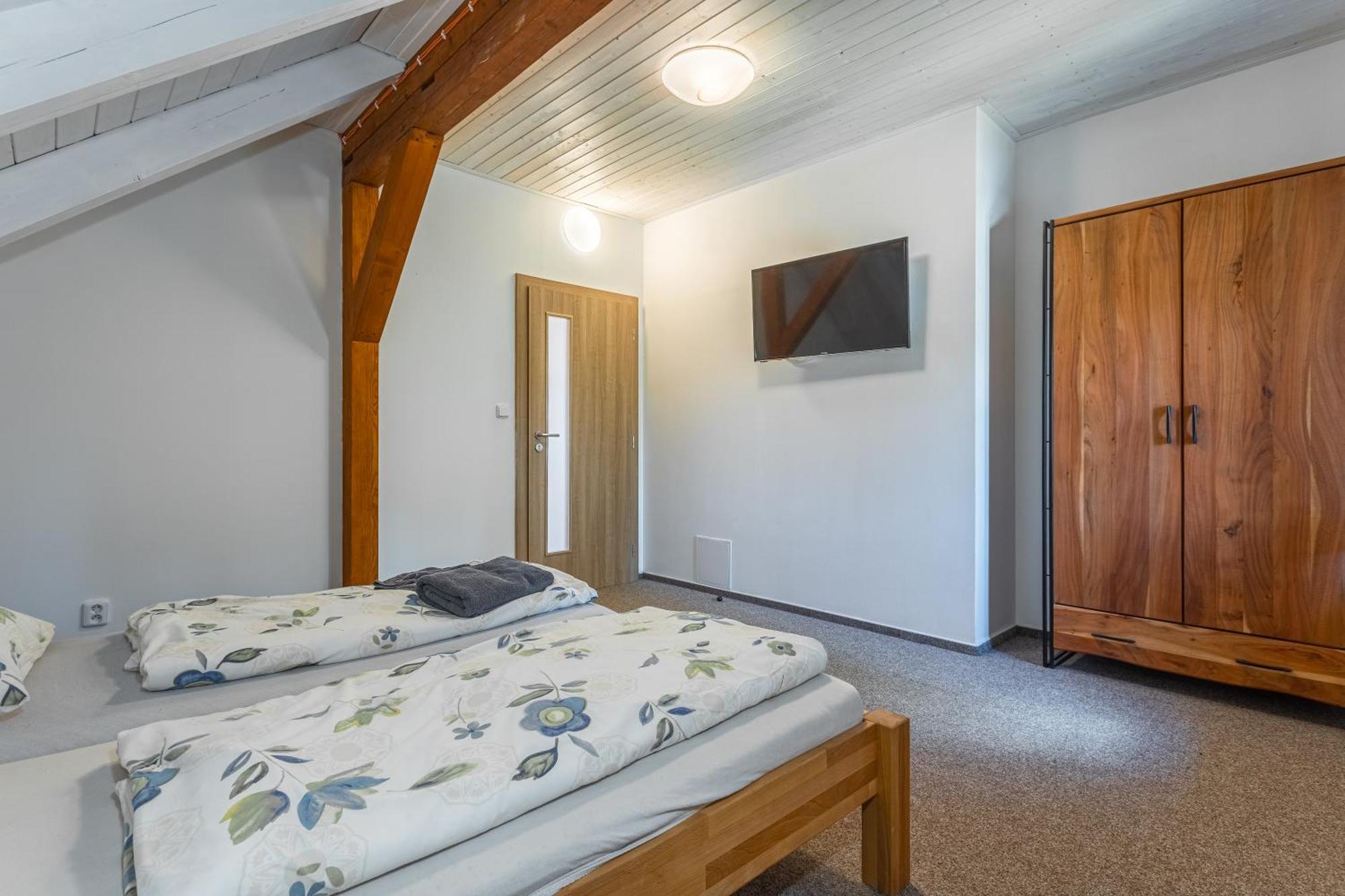 Klinovec 129 Apartman Loučná pod Klínovcem Kültér fotó